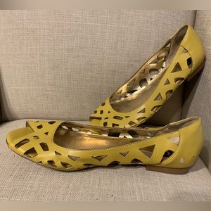 BC footwear. Mustard yellow flats. Women’s 8.5